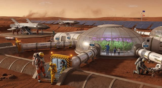 Self-sustaining city on Mars: the long-term goal of the reusable fleet